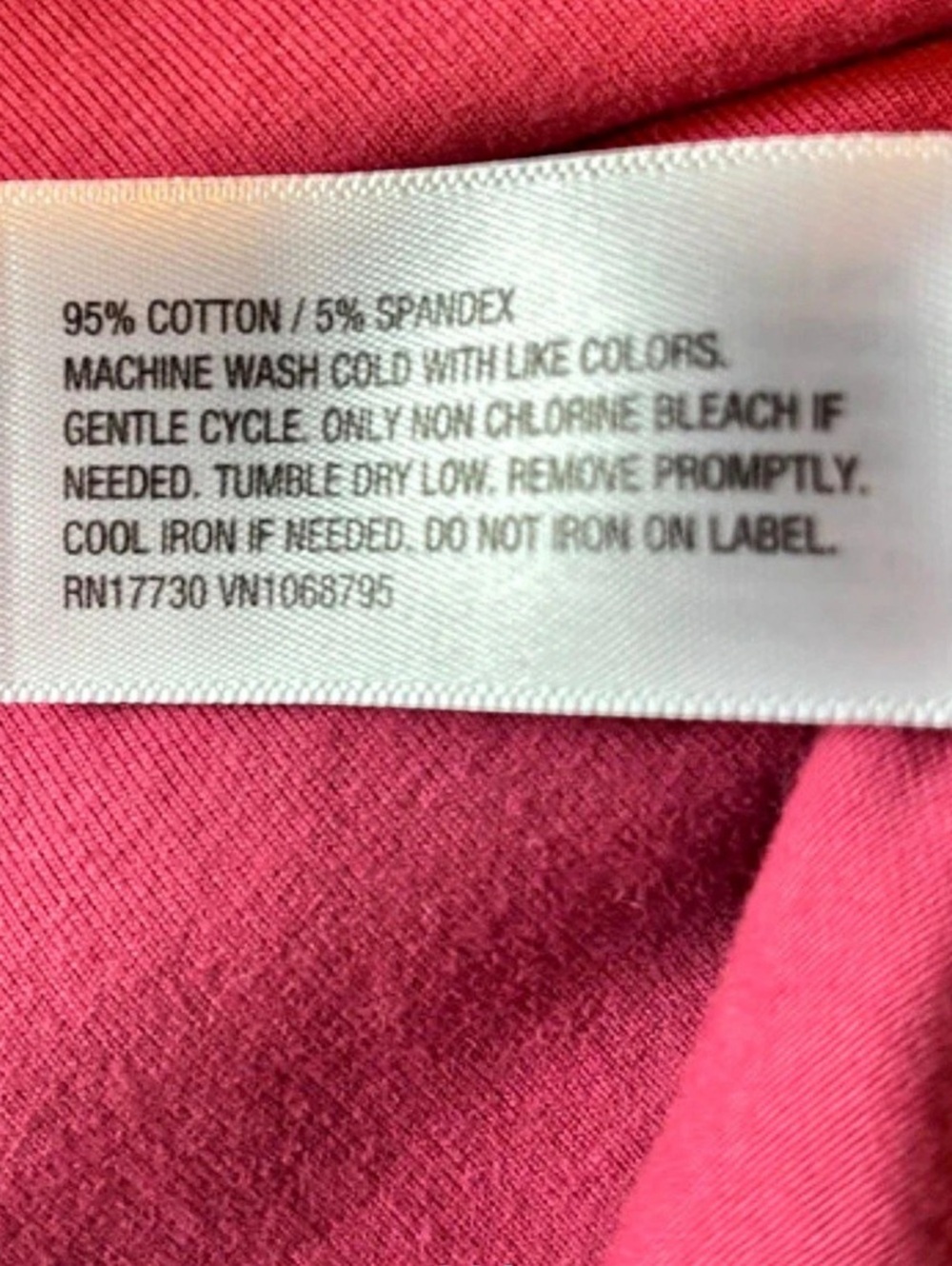 NWT-New Day Long Sleeve V-Neck Top in Pink/Fuchsia - Picture 5 of 5